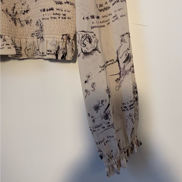 Aritzia wilfred tempest blouse Nature Illustrated Smocked Crop Top - Picture 3 of 9